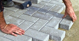 Тротуарная плитка оптом в Сестрорецке в октябре