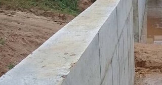 Строительство подпорной стенки из бетона в Сестрорецке в октябре